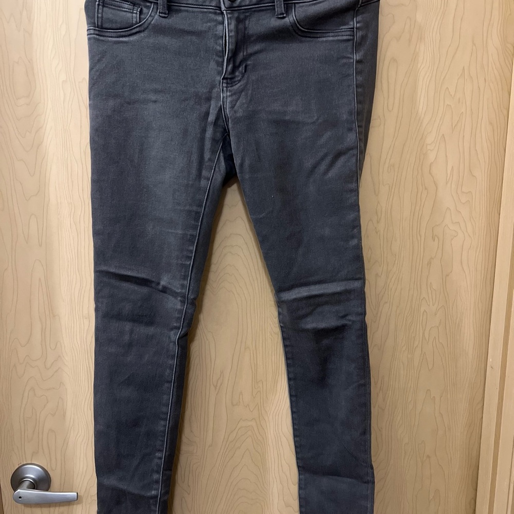 CAbi Women's Skinny Jeans - Dark Gray